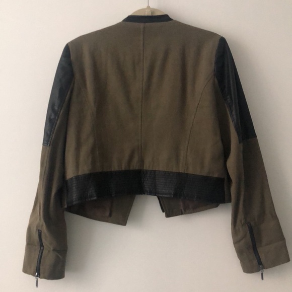 Short jacket with leather detail - Picture 2 of 5